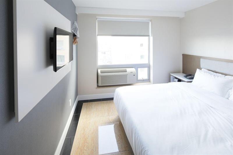 Mayfair Inn And Suites New York Exterior foto